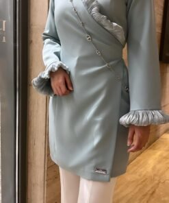 Rhinestoned collar blazer