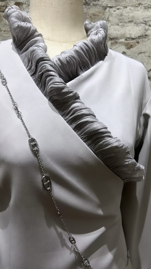 Rhinestoned collar blazer - Image 2
